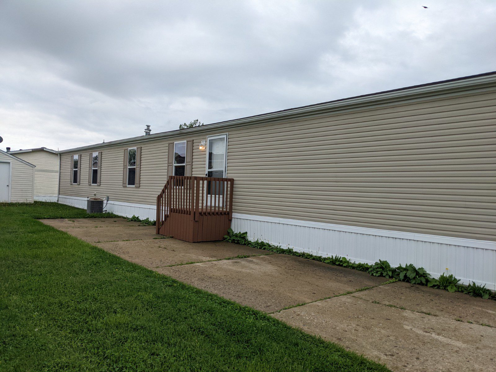 3819 catalpa Jackson MI 49201
