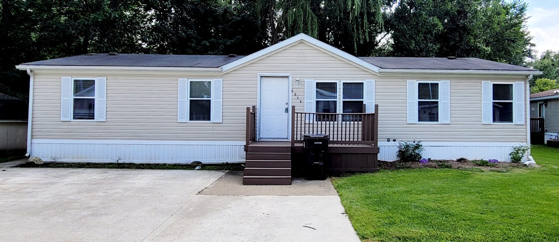 3225 Hawthorn Circle Jackson MI 49201