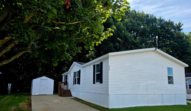 3223 Cypress